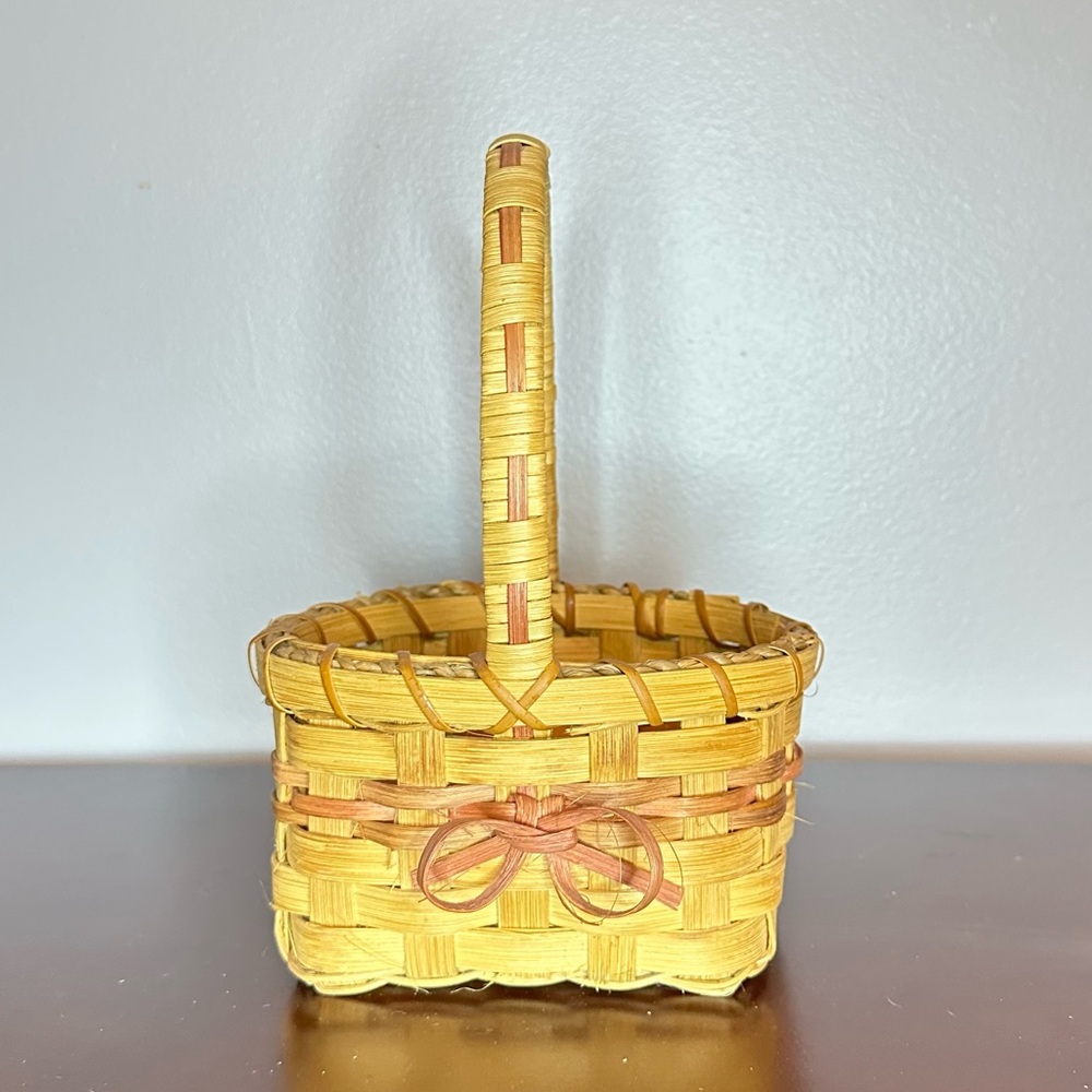 Vintage Split Wood Basket with Handle & Pink Wooden Bow